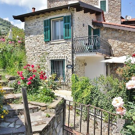 B&B La Villetta Дольчеаккуа Экстерьер фото
